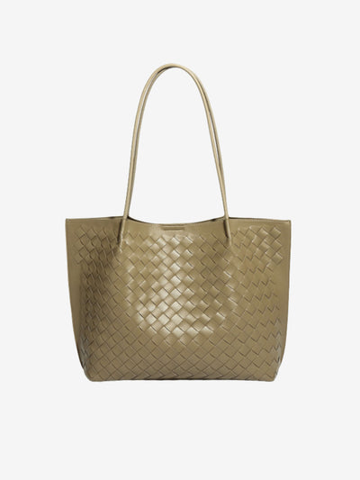 Elegante geflochtene Tote Bag – geräumig, nachhaltig und perfekt organisiert