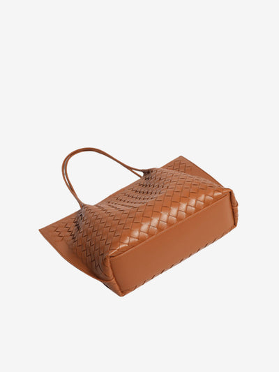 Elegante geflochtene Tote Bag – geräumig, nachhaltig und perfekt organisiert