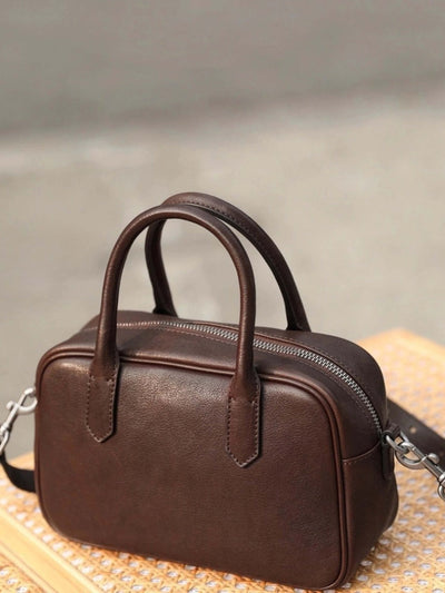 Kompakte vegane Handtasche – zeitlos, stilvoll und vielseitig einsetzbar
