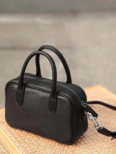 Kompakte vegane Handtasche – zeitlos, stilvoll und vielseitig einsetzbar