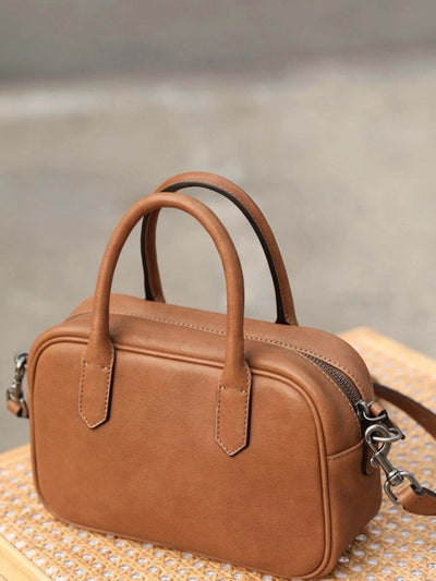Kompakte vegane Handtasche – zeitlos, stilvoll und vielseitig einsetzbar