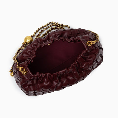 Schultertasche Weinrot – Geflochtene Premium Bag mit goldener Kette