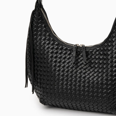 Schultertasche in Halbmondform mit Glattem Finish & Verstellbarem Riemen