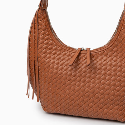 Schultertasche in Halbmondform mit Glattem Finish & Verstellbarem Riemen