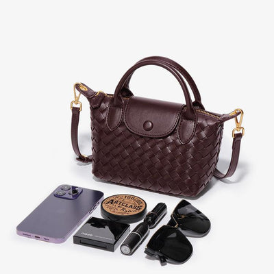 Braune Flechtoptik Crossbody Bag – Vegan & Elegant
