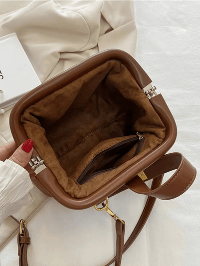 Damen Handtasche in Strukturleder-Optik – Elegante Box Bag mit Riegelverschluss & Schulterriemen