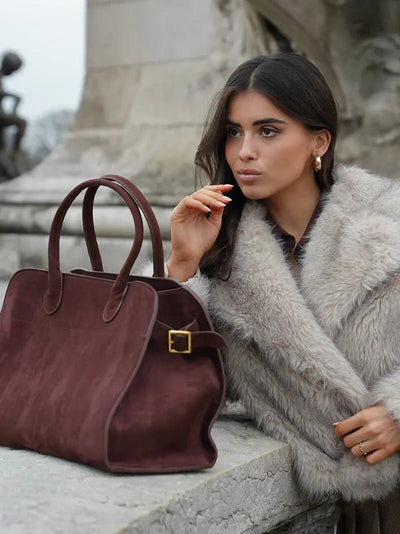 Elegante Tote Bag aus Weichem Velours mit Klassischer Silhouette