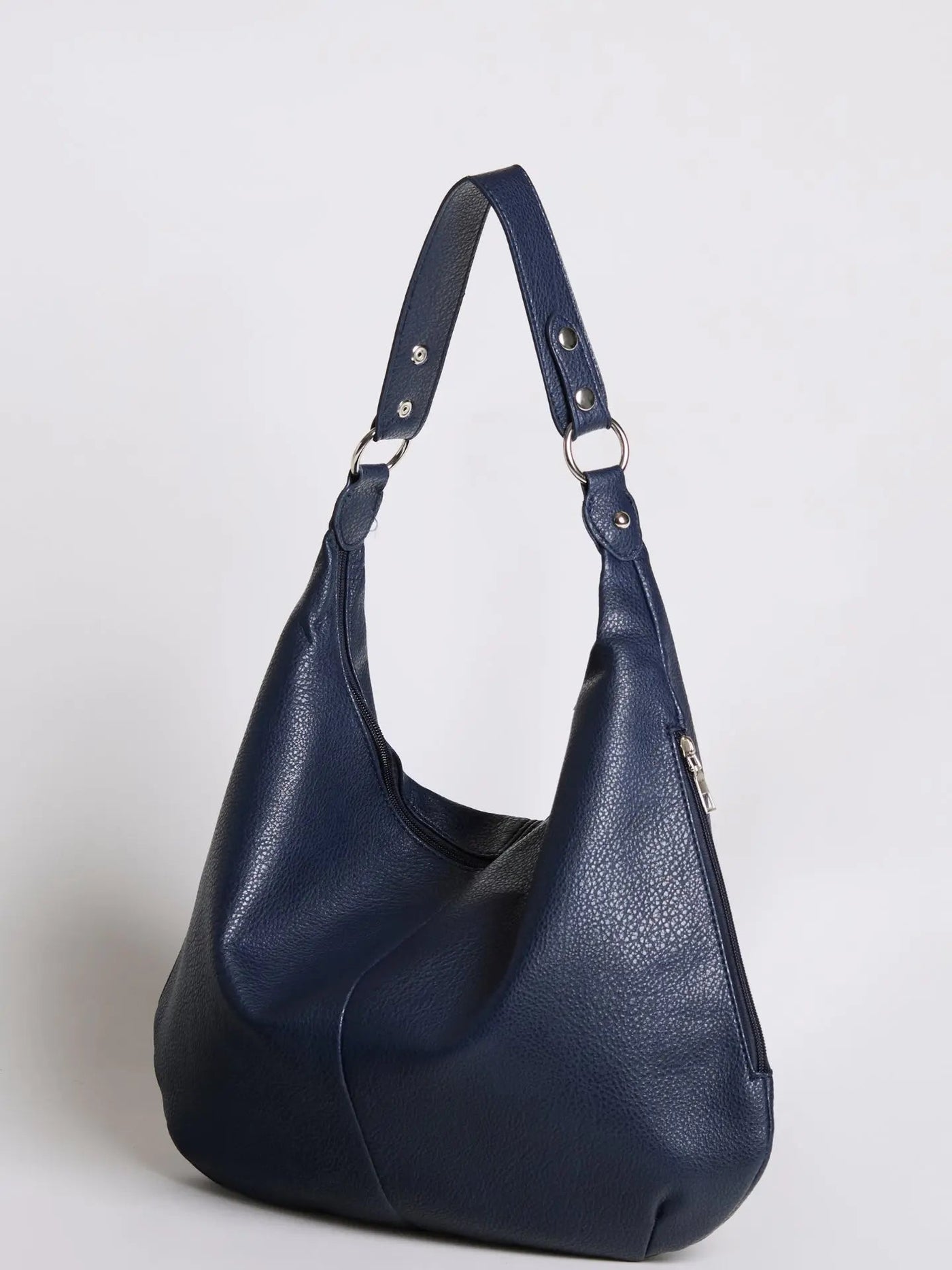 Hobo Schultertasche – Zeitlose Premium Bag mit Metall-Details