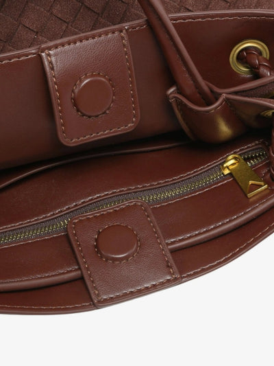 Kompakte Handtasche mit Flechtoptik & Knotendetail