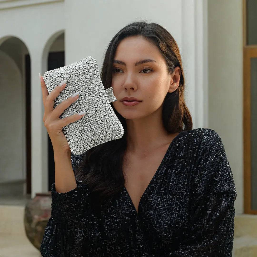 Elegante Kristall-Clutch mit Pailletten – Glanzvoller Auftritt