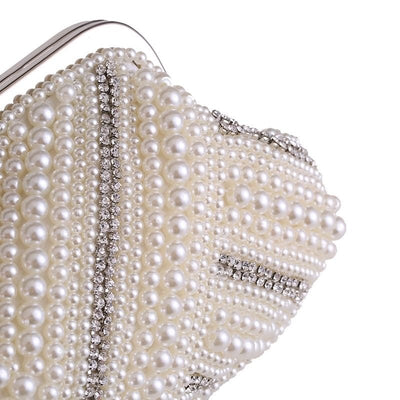 Elegante Clutch mit Perlenbesatz & Glitzerakzenten