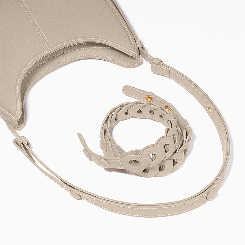 Elegante Halbmond-Schultertasche mit Geflochtenem Henkel
