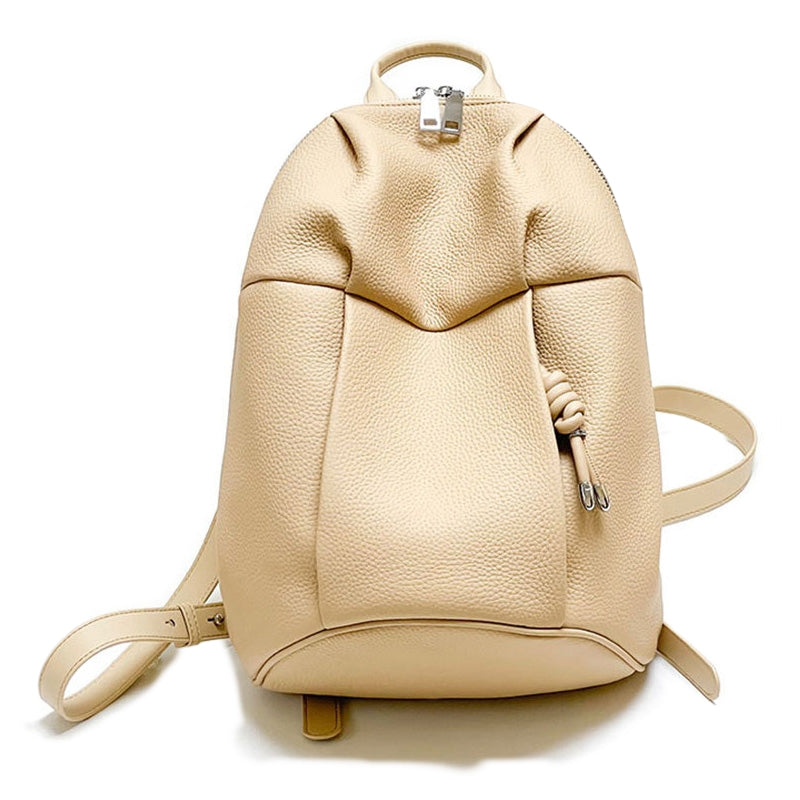Minimalistischer Lederrucksack mit modernem Knoten-Detail